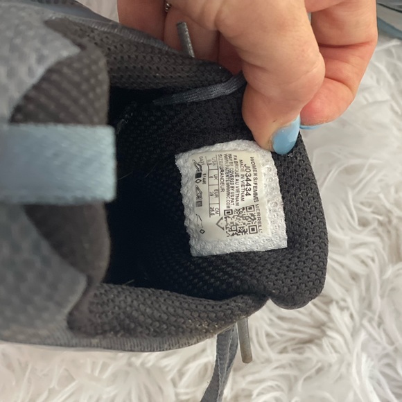 Merrell Shoes - Picture 5 of 5